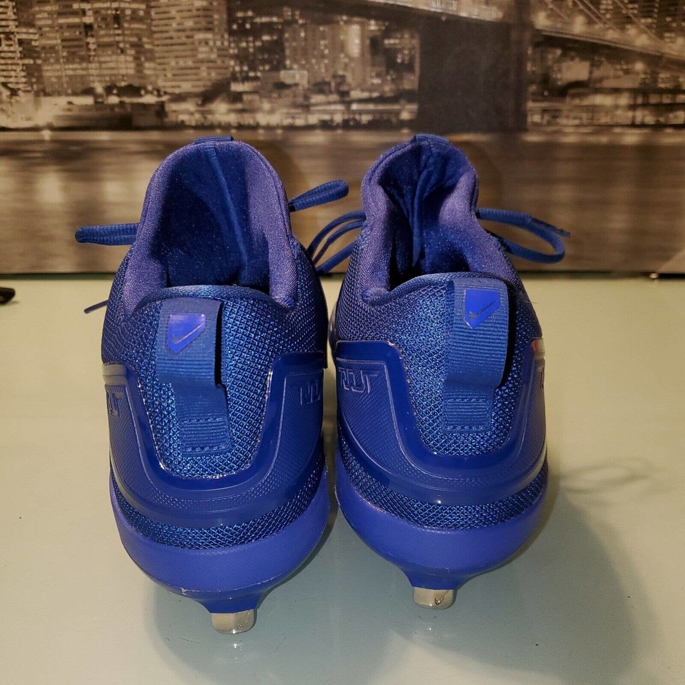 retro 13 baseball cleats